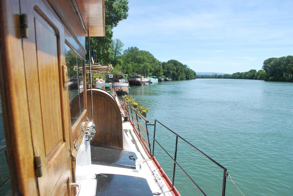 Peniche Le Hasard Bed & Breakfast Villeneuve-lès-Avignon Dış mekan fotoğraf